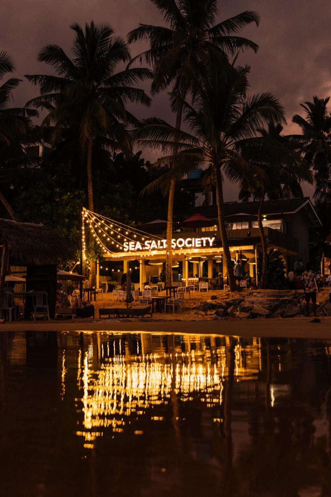 Sea Salt Society Hikkaduwa Exterior foto